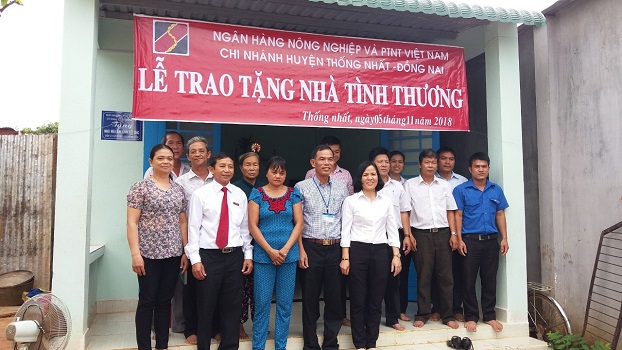 nha tinh thuong.jpg