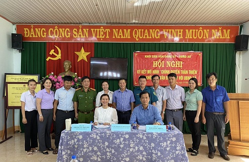 2024 HOI NGHI KY KET THUC HIEN MO HINH CHINH QUYEN THAN THIEN XA XUAN DUONG.jpg