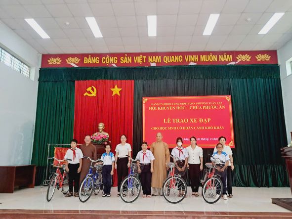 1trao xe đạp 3.jpg